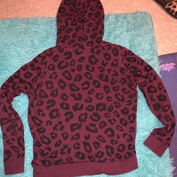 RARE Victoria's Secret PINK Cheetah Sequin Hoodie - Picture 2 of 3